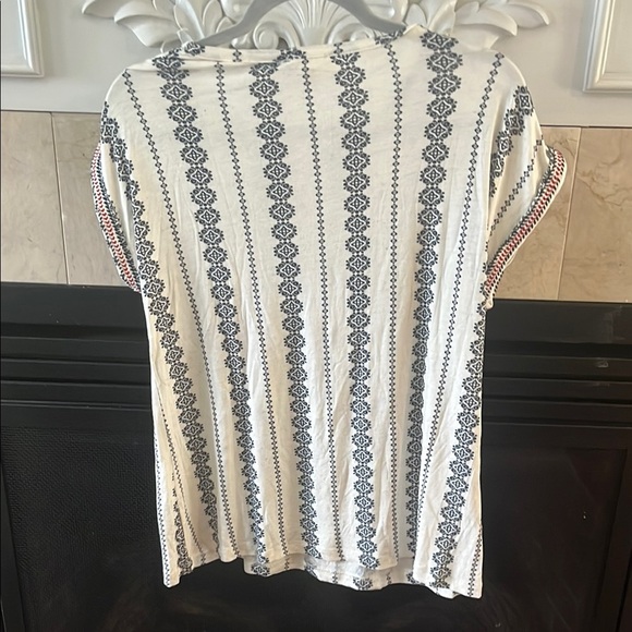 Hem & Thread off white and Blue Tee - Picture 4 of 4